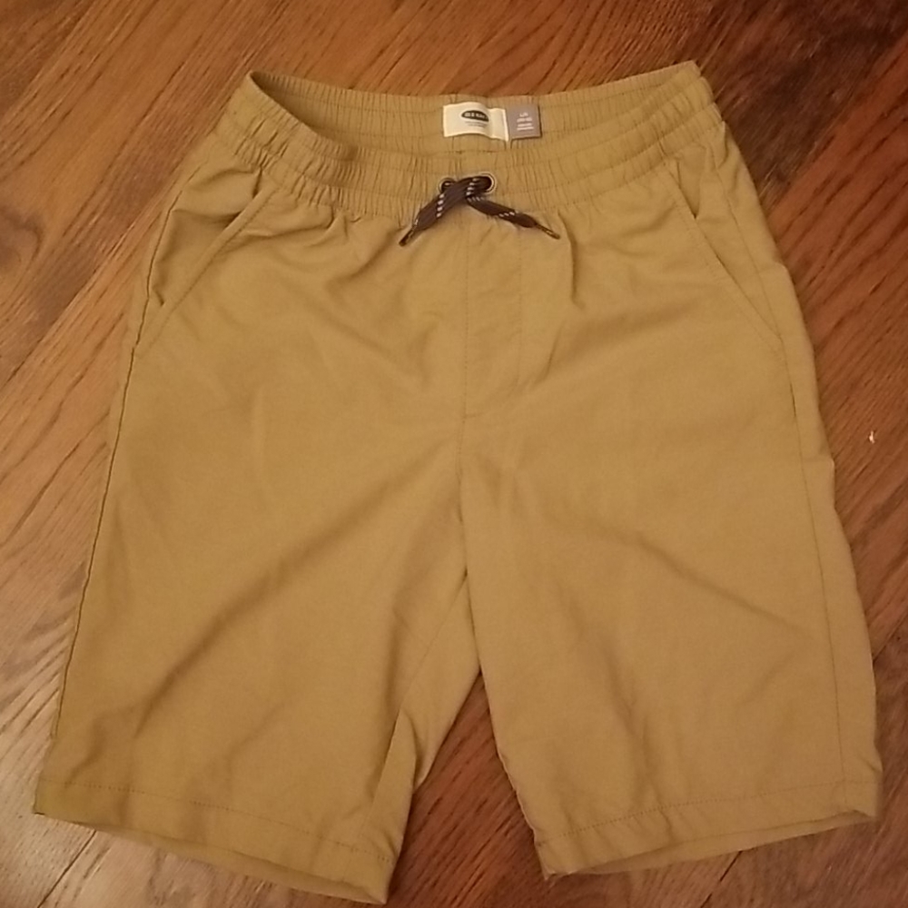 Old Navy boys khaki shorts